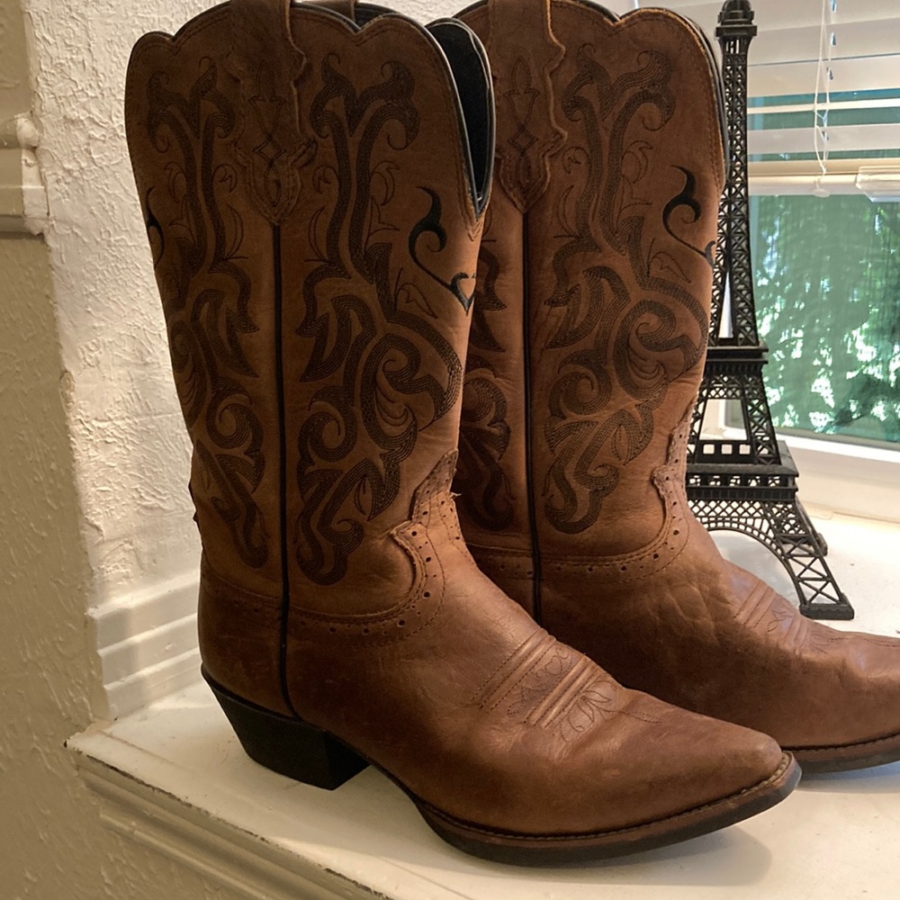 Justin Boots Brown Heeled Boots